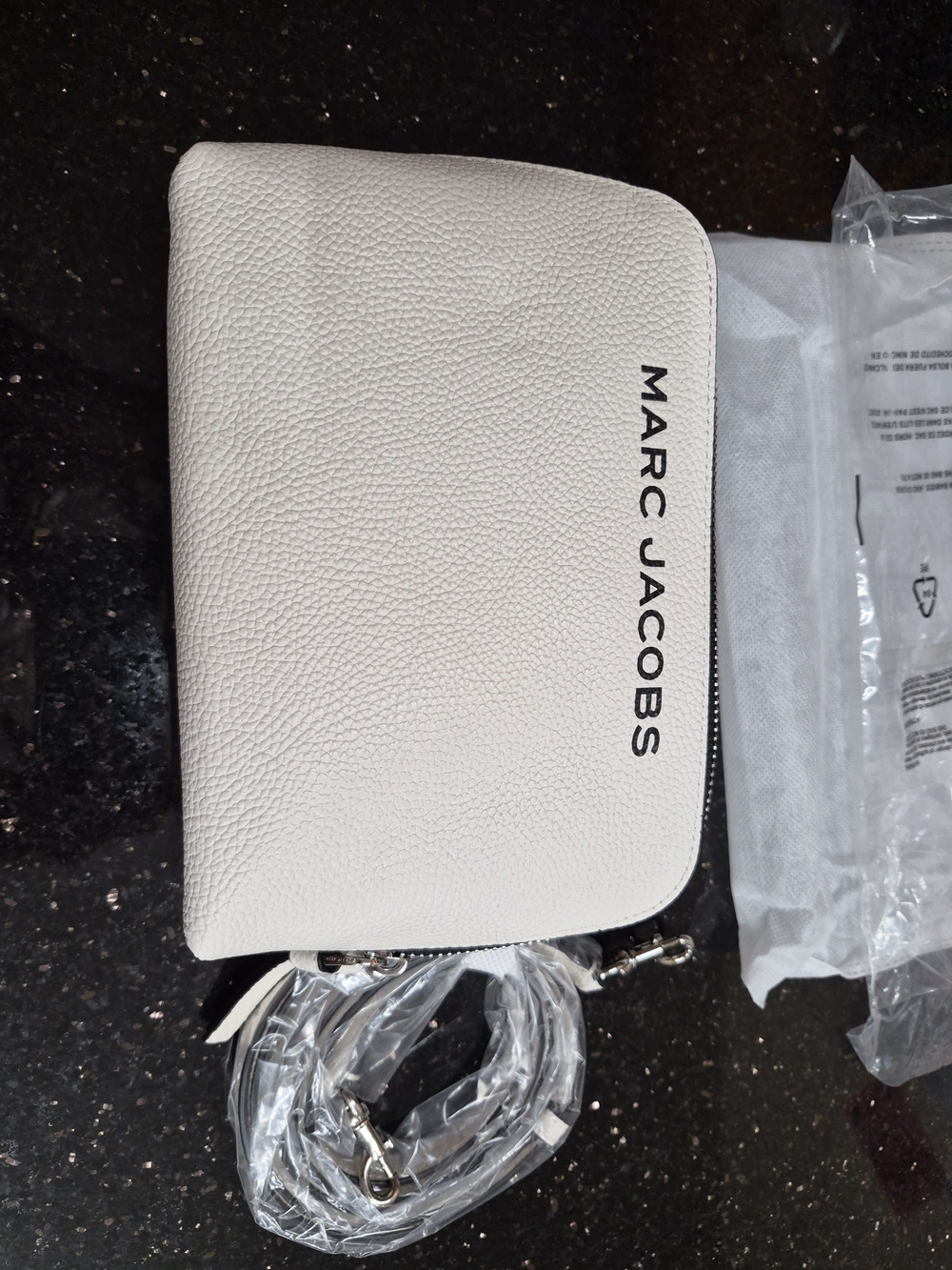 Marc Jacobs White Pebbled Leather Crossbody Bag